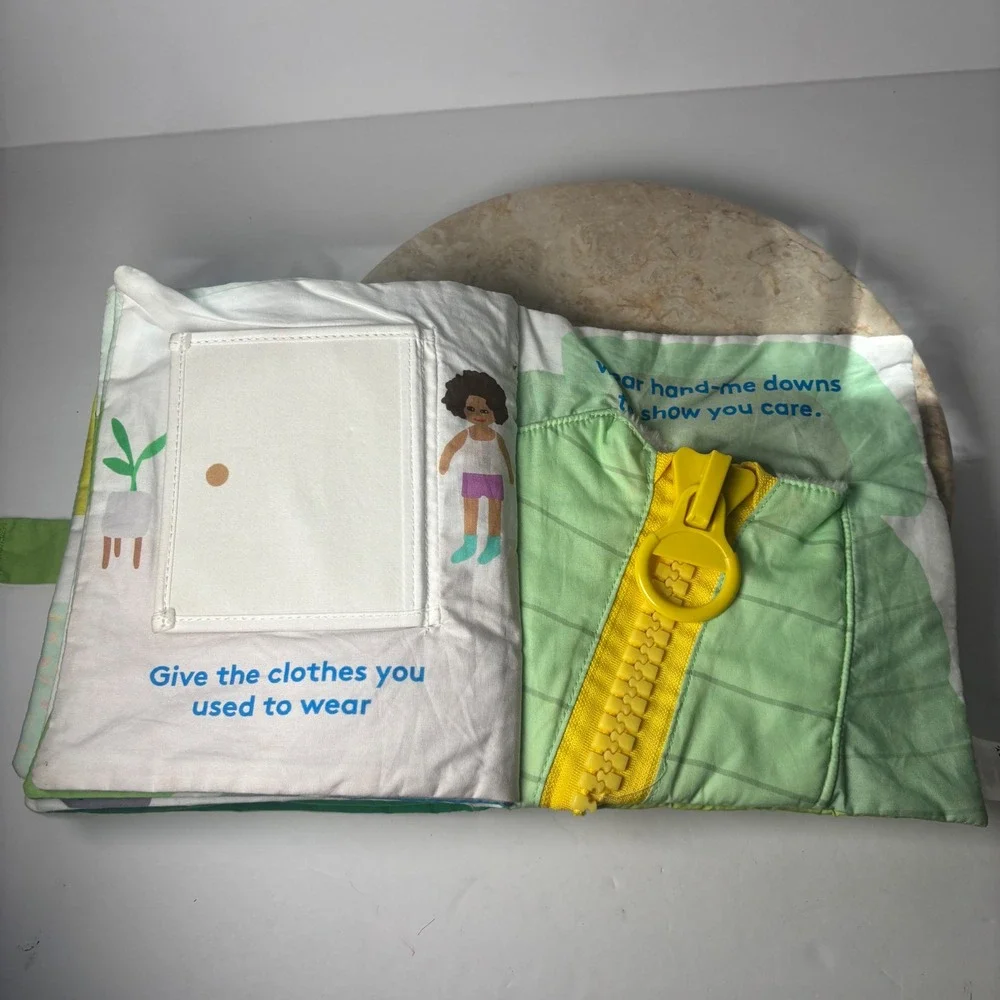 READ Lovevery Soft Cloth Book Green Plant a Seed Watch it Grow Organic Cotton‎